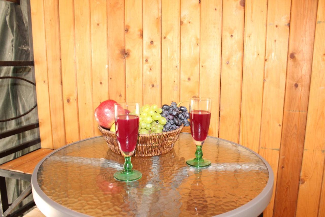 Bebi Hotel And Apartments Sarandë エクステリア 写真