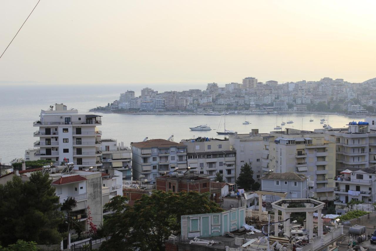 Bebi Hotel And Apartments Sarandë エクステリア 写真